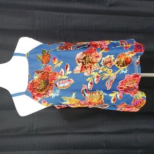 Gorgeous velvet floral tank top
